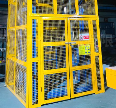 滨州货梯可以安装在室外吗